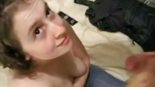 Deux jeunes rousses baisent film x français gratuit amateur avec un mec chaud et mignon