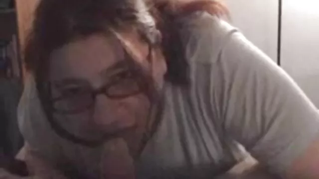 Deux poussins lubriques caressent la chatte avec un vibromasseur film x gratuit francais amateur