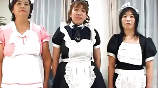 En arrivant à la chambre d'hôtel, le mec pose doucement sa copine sur le lit, et enlève sa culotte mouillée, commence film x français amateurs à lui caresser la chatte, puis se retourne sur le ventre, la pénètre par derrière