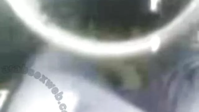 C'est le boulot du bébé pour la soirée, la bouche et les mains, la chatte et le cul travaillent en même temps! Servez tant d'hommes! Mais pour film porno amateur en francais elle c'est une broche, elle aime les gangbangs durs et sauvages
